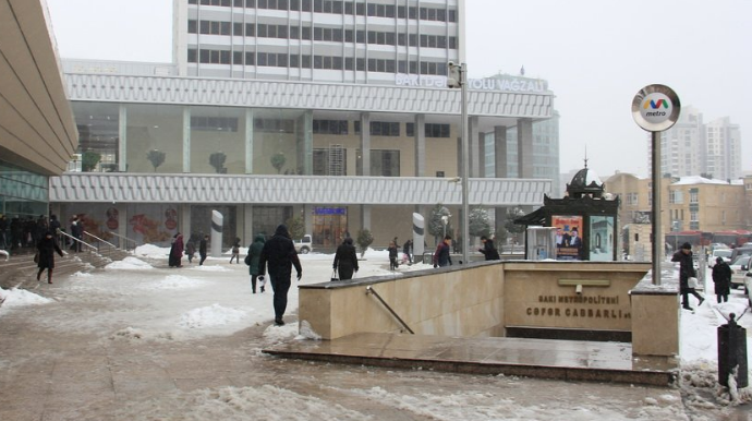 Стало известно число пассажиров, которые вчера воспользовались услугами бакинского метро