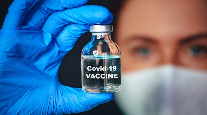 ABŞ-da vaksindən imtina edən məmurlara xəbərdarlıq olunub