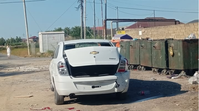 Bakıda zibillikdən “Chevrolet Cobalt” tapıldı – FOTO 