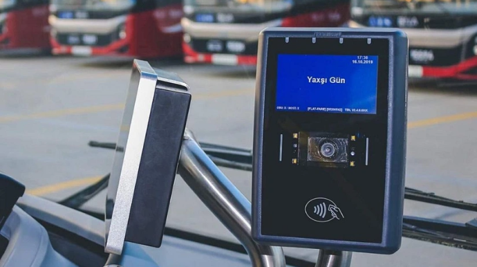 Во всех автобусах в Баку внедрена система бесконтактной оплаты через NFC, Apple Pay и Google Pay 