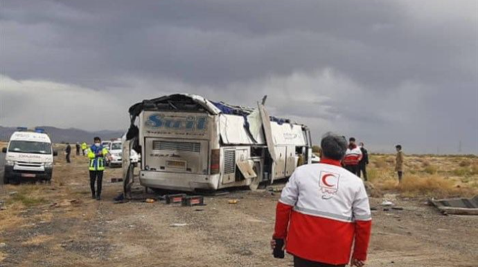 İranda sərnişin avtobusu aşıb, ölənlər var 