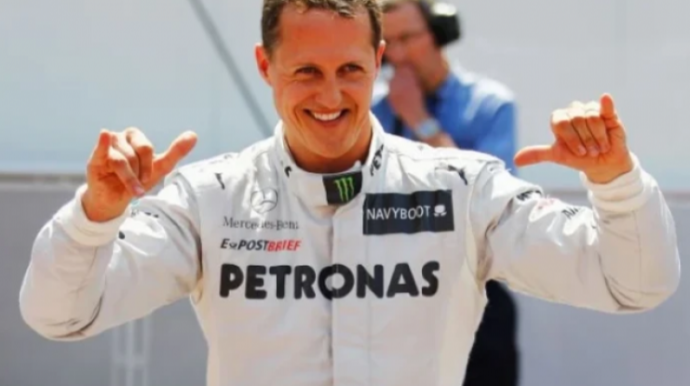 Əfsanəvi Mixael Şumaxerin 8 dəbdəbəli saatı hərraca çıxarıldı 