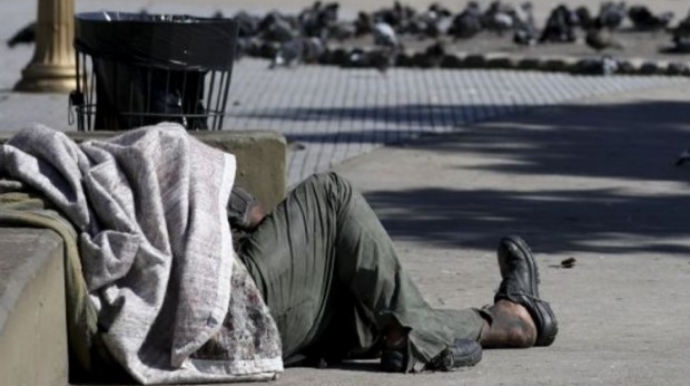 Polis Şirvanda tufeyli həyat tərzi sürən 12 nəfəri saxladı