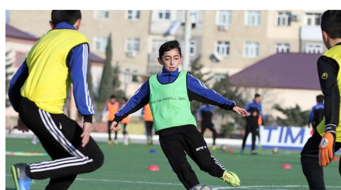 “Neftçi” ödənişli əsaslarla fəaliyyət göstərəcək məktəb açır