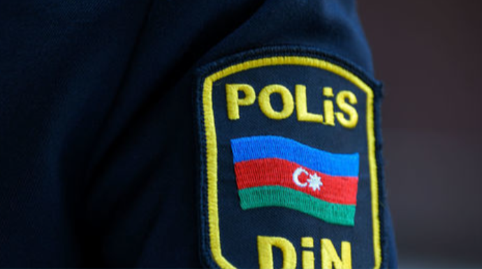 Ofisə basqın edən polis rəisinin qardaşı barədə qərar verildi 