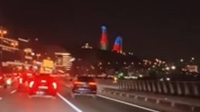 Bakıda sürücü nömrəni söküb avtobus zolağına daxil oldu - VİDEO 