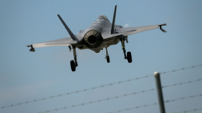 Yaponiyanın "F-15" qırıcısının qalıqları tapılıb