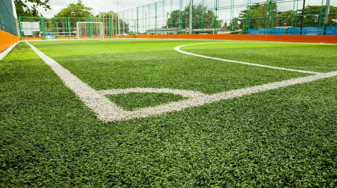 Bakıda futbol meydançasında meyit tapıldı