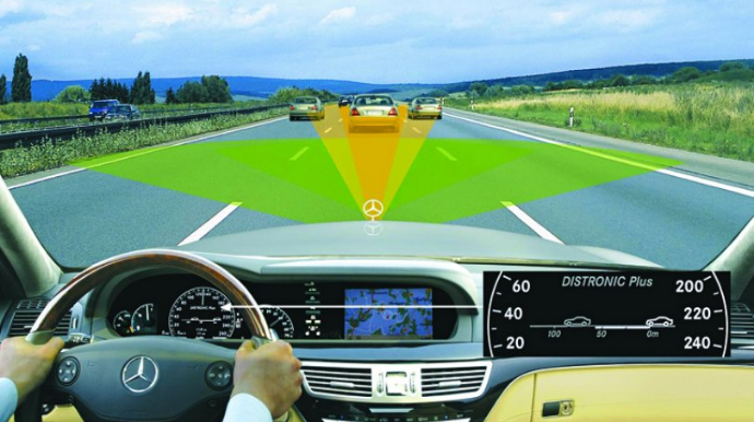 Distronic Plus  sistemi sürücünü əvəz etmir, yalnız ona kömək edir  - FOTO