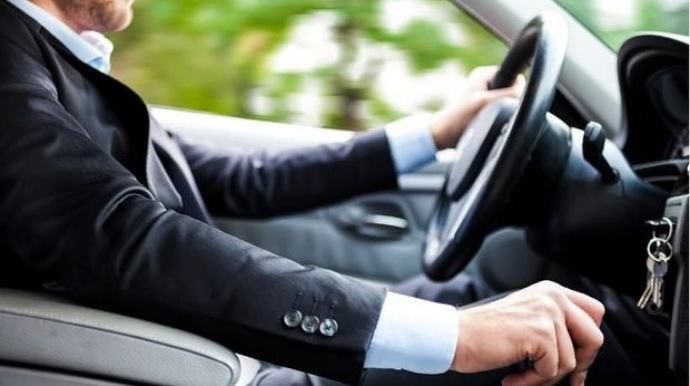 Ülkər Fərmanqızı:  “Sabiq deputat Xanhüseyn Kazımlının sürücüsüyəm deyən şəxslə əlaqəmiz yoxdur”