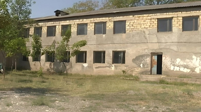 Qubadakı qəzalı məktəblərlə bağlı - AÇIQLAMA