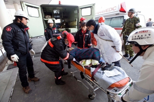 Hərbçi özünü və avtomobilini partlatdı: 1 ölü, 3 yaralı