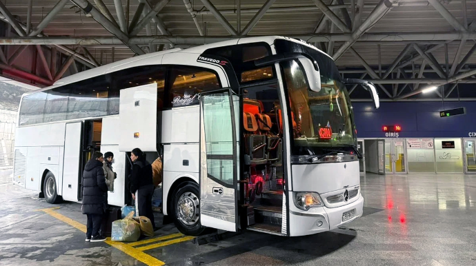 Вчера из Баку в регионы было перевезено около 14 тыс. пассажиров - AYNA 