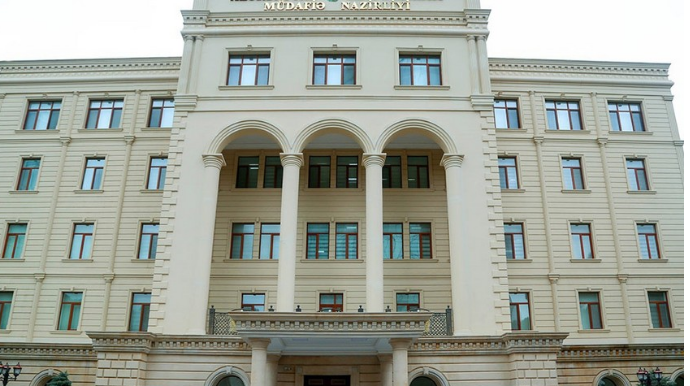 MN:  Azərbaycan Ordusu Xocalıda traktora atəş açmayıb