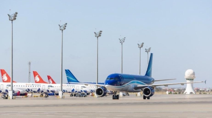 Hava nəqliyyatı ilə sərnişindaşıma 3,7 dəfə artıb 