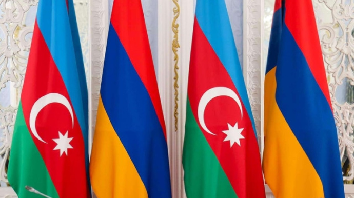 Tramp administrasiyası İrəvan və Bakıya təkliflər göndərib 