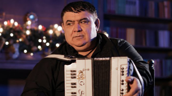 Erməni qarmonçunun oğurladığı mahnılarımız səhifəsindən silindi 