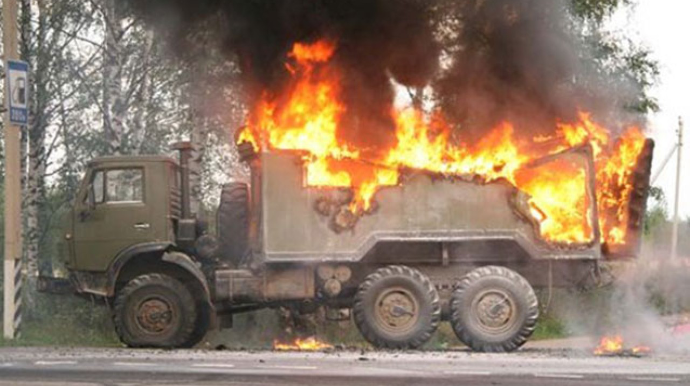 Zaqatalada "KamAZ"  yandı