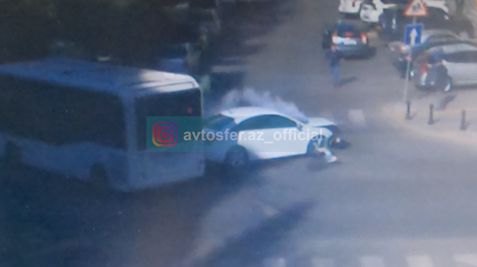 Qırmızıda keçən "Chevrolet" avtobusa belə çırpıldı - REAL VİDEO 