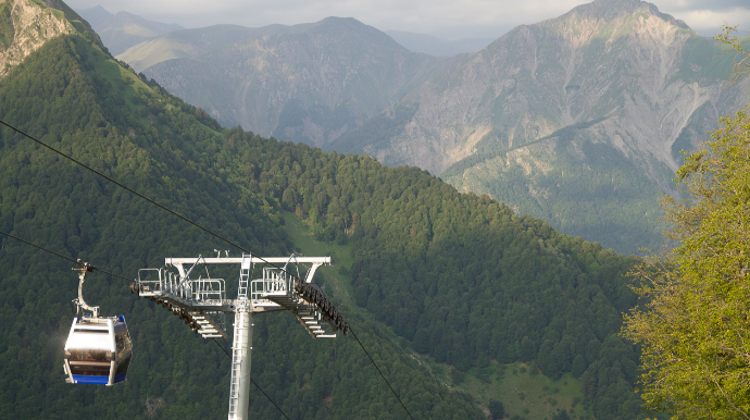 AYNA kanat yolunun tikintisi üçün 10 milyon manatlıq müqavilə bağladı