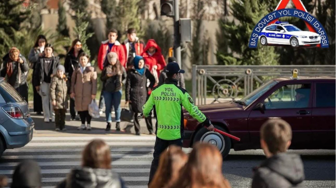 Yol polisi piyadaların pozduğu qaydaları açıqladı 