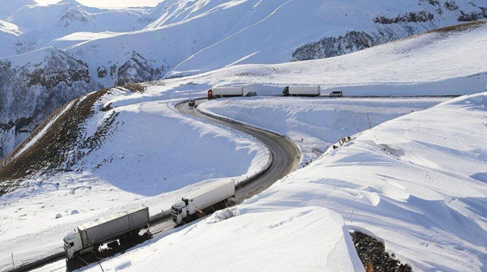 Ermənistanı Rusiya ilə əlaqələndirən yeganə quru yolu bağlanıb