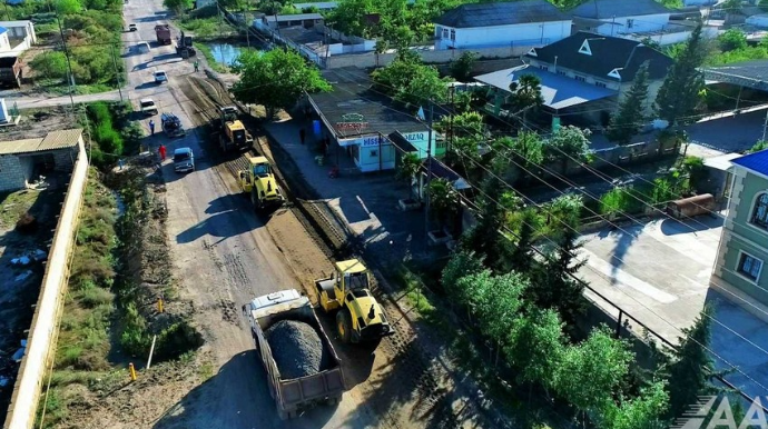 Neftçalada 11 yaşayış məntəqəsinin yolları yenidən qurulur  - VİDEO