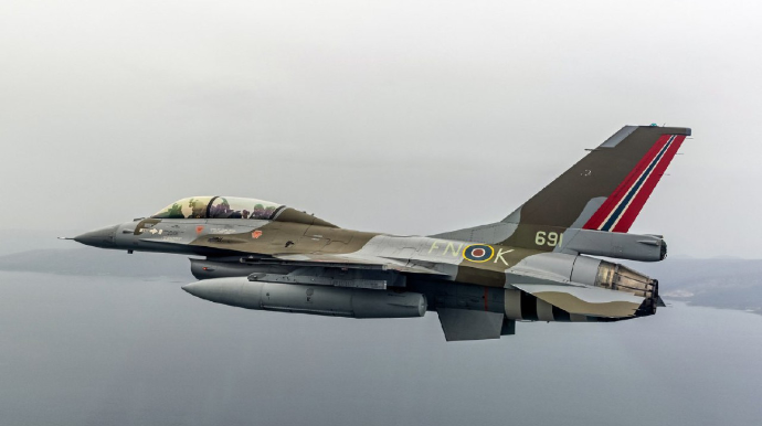 KİV:  Norveç Ukraynaya F-16 göndərə bilər