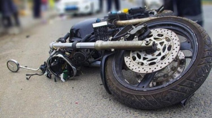 Bakıda motosiklet avtobusa çırpılıb, bir nəfər ölüb