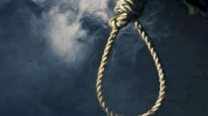 Azərbaycanda 91 yaşlı qadın özünü asıb