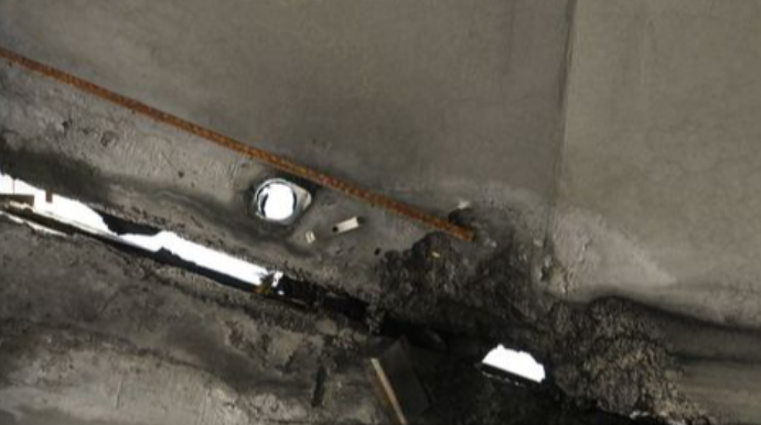 “3-cü mikrorayon” dairəsində yol ötürücüsündə çatlar yarandı - FOTO 