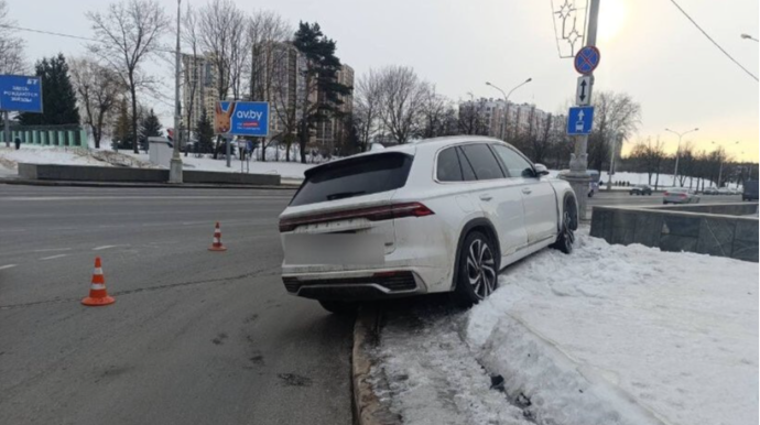 Belaruslar Çin brendlərindən üz döndərir: Yanacağı “içir”, təkərlər yaxşı deyil... 