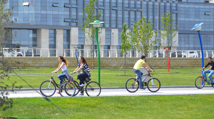 Şəhərlərdə karbon emissiyasını azaltmaq üçün hansı addımlar atılmalıdır? - ARAŞDIRMA 