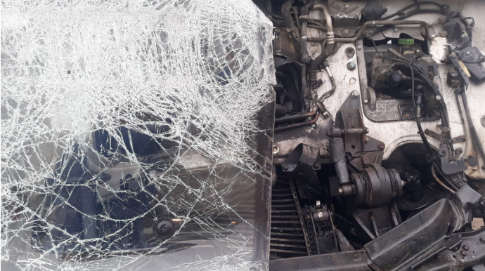 Qaradağda iki maşın toqquşub, xəsarət alan var