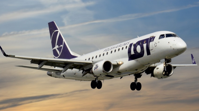 LOT Varşavadan Bakıya uçuşların sayını artırmaq istəyir