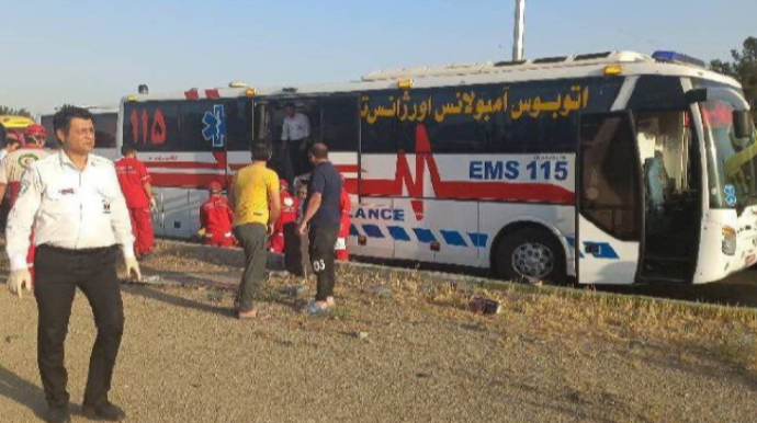 İranda avtobus aşıb, ölənlər və çox sayda yaralı var 