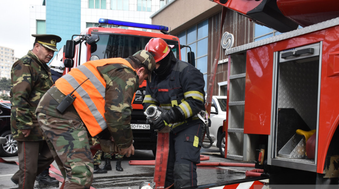 Türkiyədən Rusiyaya gedən "TIR" Balakəndə yanıb 