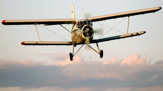 Təyyarə qəzaya uğrayıb, pilot ölüb