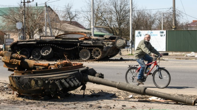 Donbasda Rusiyaya məxsus 6 hərbi avtomobil məhv edildi 