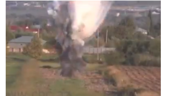 Bu da ermənilərin fosfor bombası atdığının sübutu - VİDEO