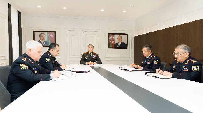 Vilayət Eyvazov müşavirə keçirib təhlükəsizliklə bağlı tapşırıqlar verdi - FOTO