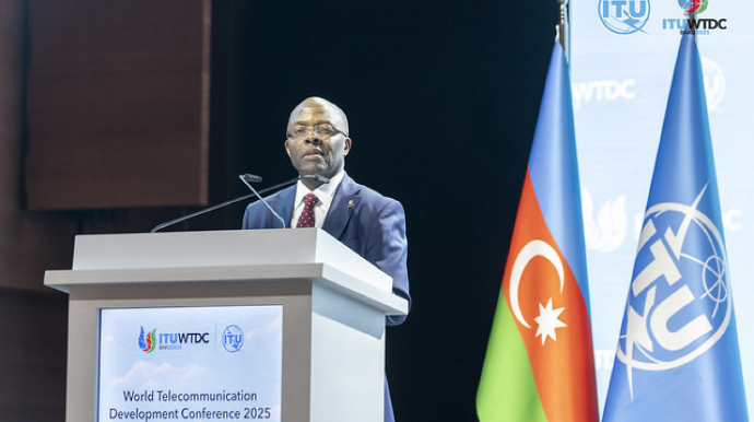 İnternetə qoşulma üzrə Bakı Fəaliyyət Planı qəbul edilib - FOTOLAR