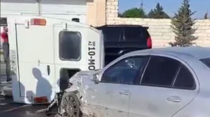 Bakıda qəzaya uğrayan mikroavtobus aşdı   - VİDEO