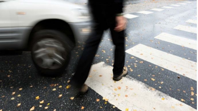 Bakıda daha bir piyada yolda can verdi 