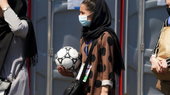 Əfqanıstanda qadın futbolçular ölkədən qaçdı