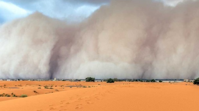 Əlcəzairdə dəhşətli qum fırtınası - VİDEO
