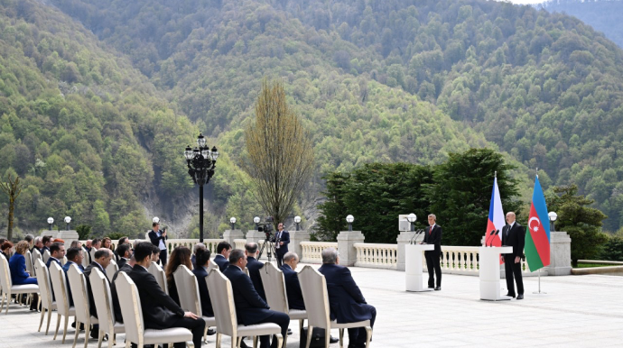 İlham Əliyev və Çexiyanın Baş naziri mətbuata bəyanatlarla çıxış etdilər - Tam mətn - FOTO