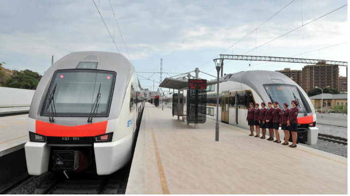 Yeni qatarlar bu tarixdə  istifadəyə veriləcək