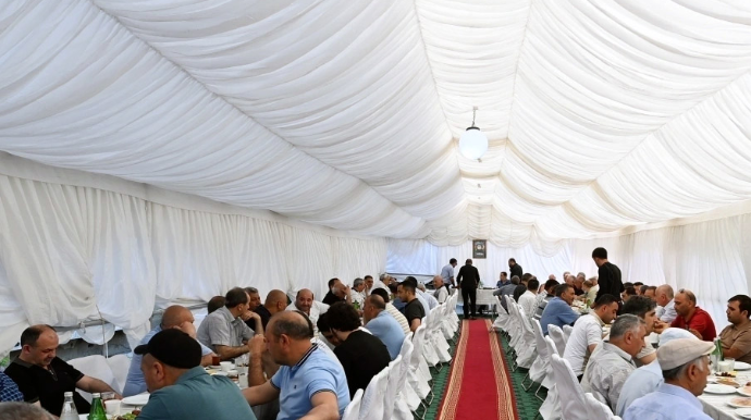 Azərbaycanda daha bir rayonda ehsan verilməsi ləğv edildi