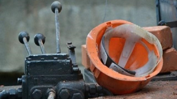 Nardaranda FACİƏ:  Kranla betonun arasında can verdi